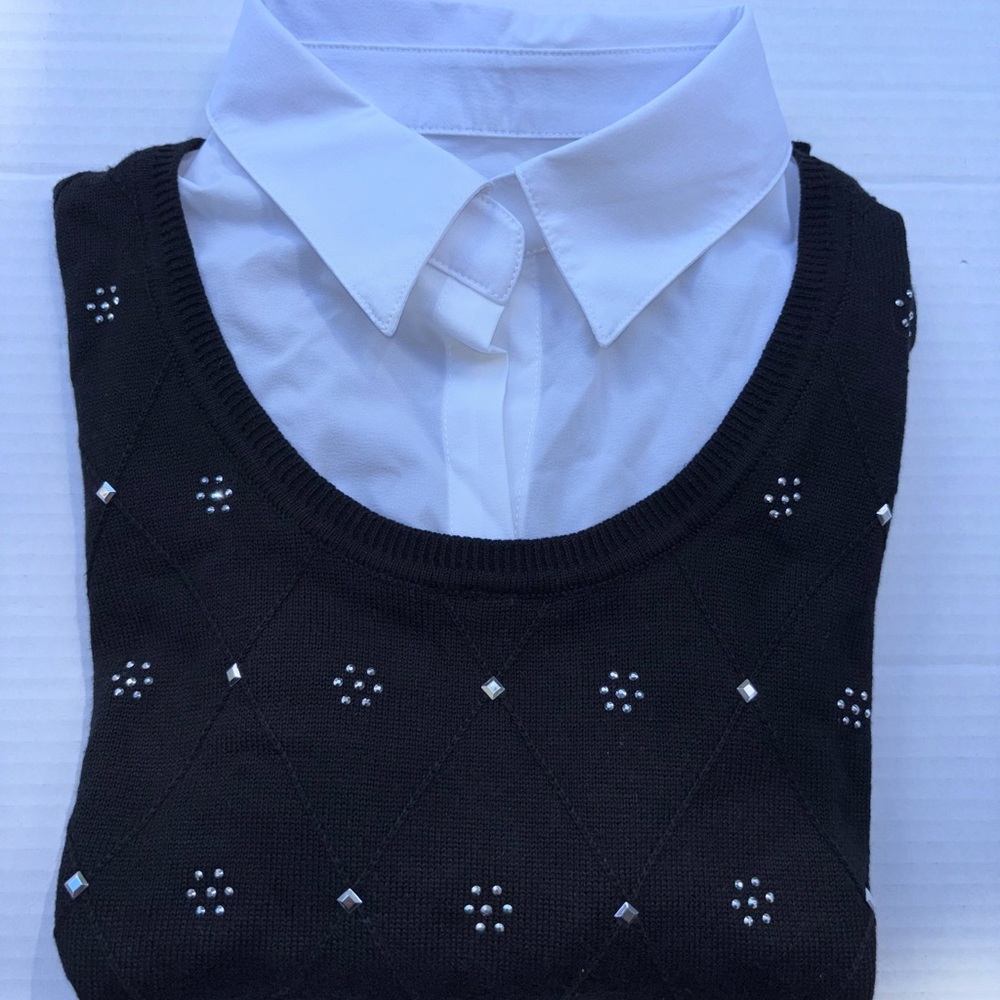 Alfred Dunner Black Sweater with White Detailing - Picture 2 of 6